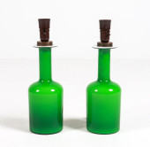 PAIR OF OTTO BRAUER GLASS VASE