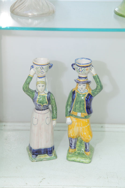 PAIR OF OVINGTON NEW YORK QUIMPER