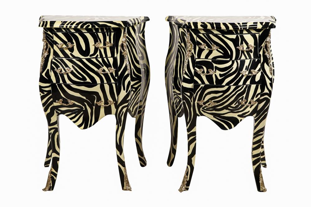 PAIR OF PAINTED NIGHTSTANDS21st