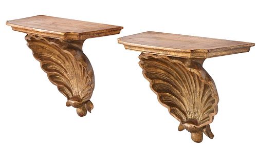 PAIR OF PALLADIO GILTWOOD SHELL