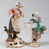 PAIR OF PARIS PORCELAIN FIGURE