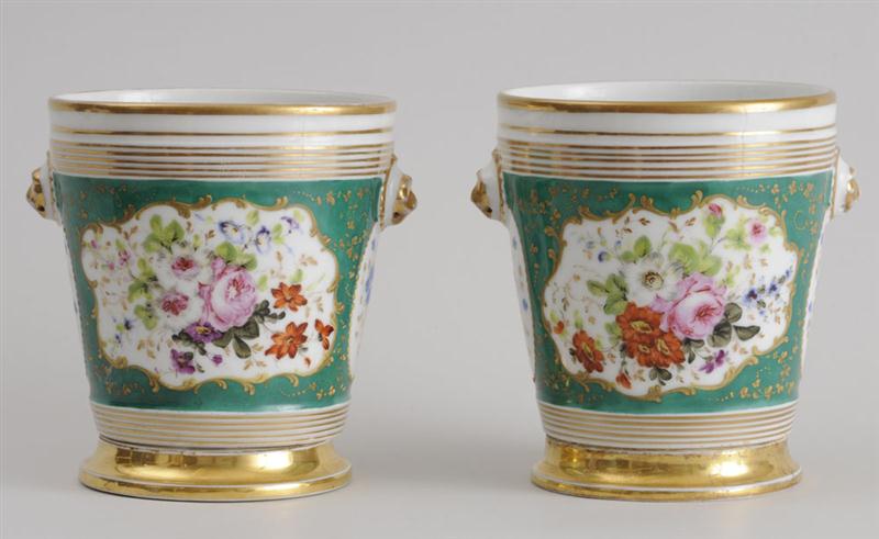 PAIR OF PARIS PORCELAIN