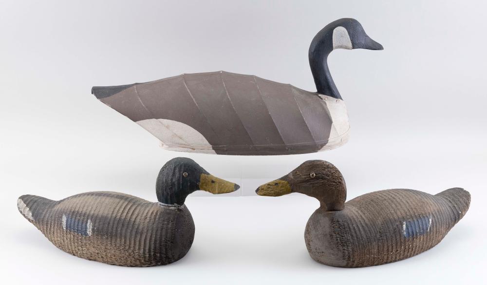 PAIR OF PASCAGOULA DECOY COMPANY