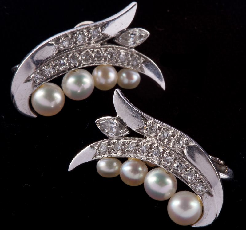 Pair of Pearl and Diamond