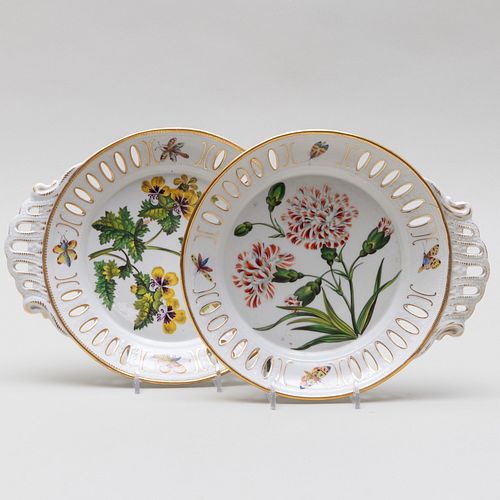 PAIR OF PINXTON PORCELAIN BOTANICAL