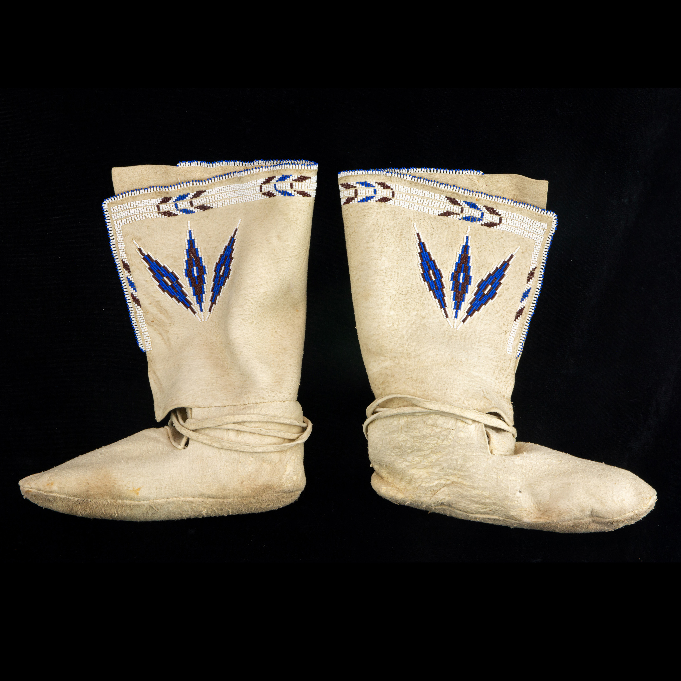 PAIR OF PLATEAU/PLAINS DEER SKIN