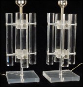 PAIR OF PRIMO LUCITE TABLE LAM