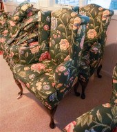 PAIR OF QUEEN ANNE STYLE QUILT