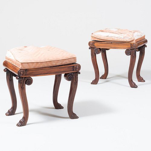 PAIR OF REGENCY CARVED MAHOGANY