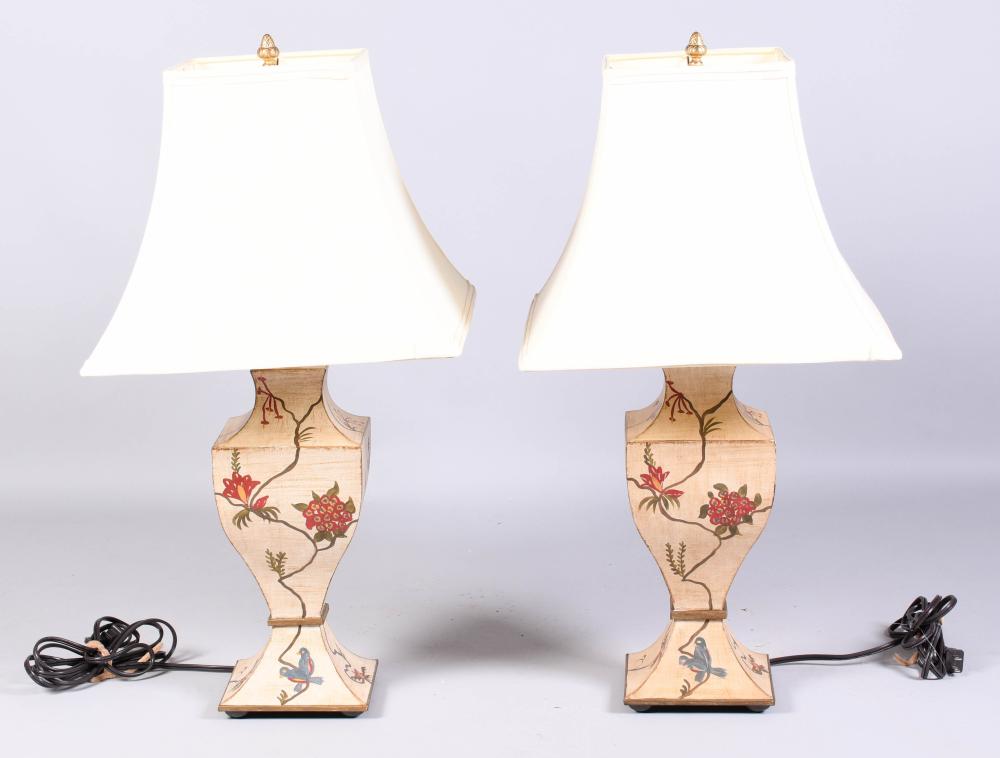 PAIR OF REGENCY STYLE TOLE PEINTE