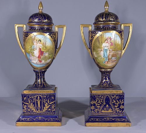 PAIR OF ROYAL VIENNA PORCELAIN