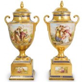 PAIR OF ROYAL VIENNA PORCELAIN