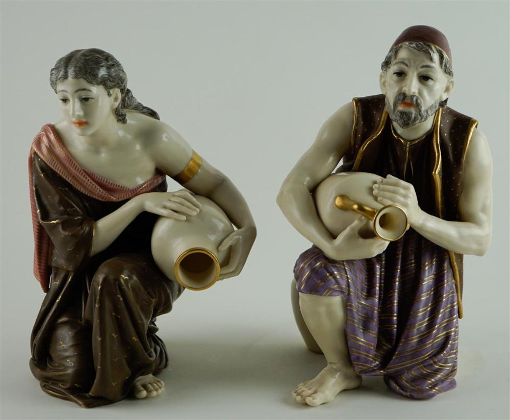 PAIR OF ROYAL WORCESTER FIGURES
