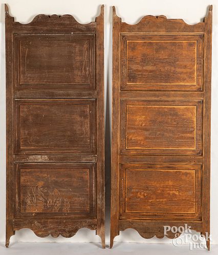 PAIR OF SALOON STYLE PINE DOORS,