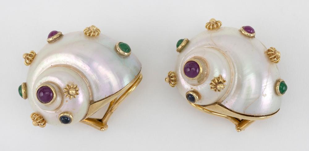 PAIR OF SEAMAN SCHEPPS-STYLE 18KT