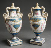 PAIR OF SèVRES-TYPE PORCELAIN