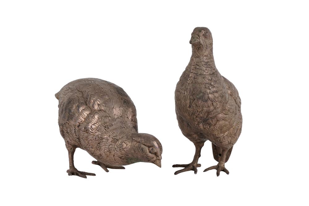 PAIR OF SILVERPLATE BIRDSCondition: