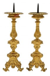 PAIR OF SMALL CONTINENTAL PRIC
