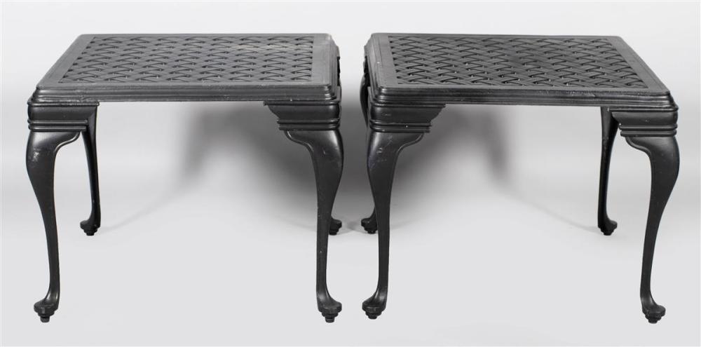 PAIR OF SMITH & HAWKEN BLACK