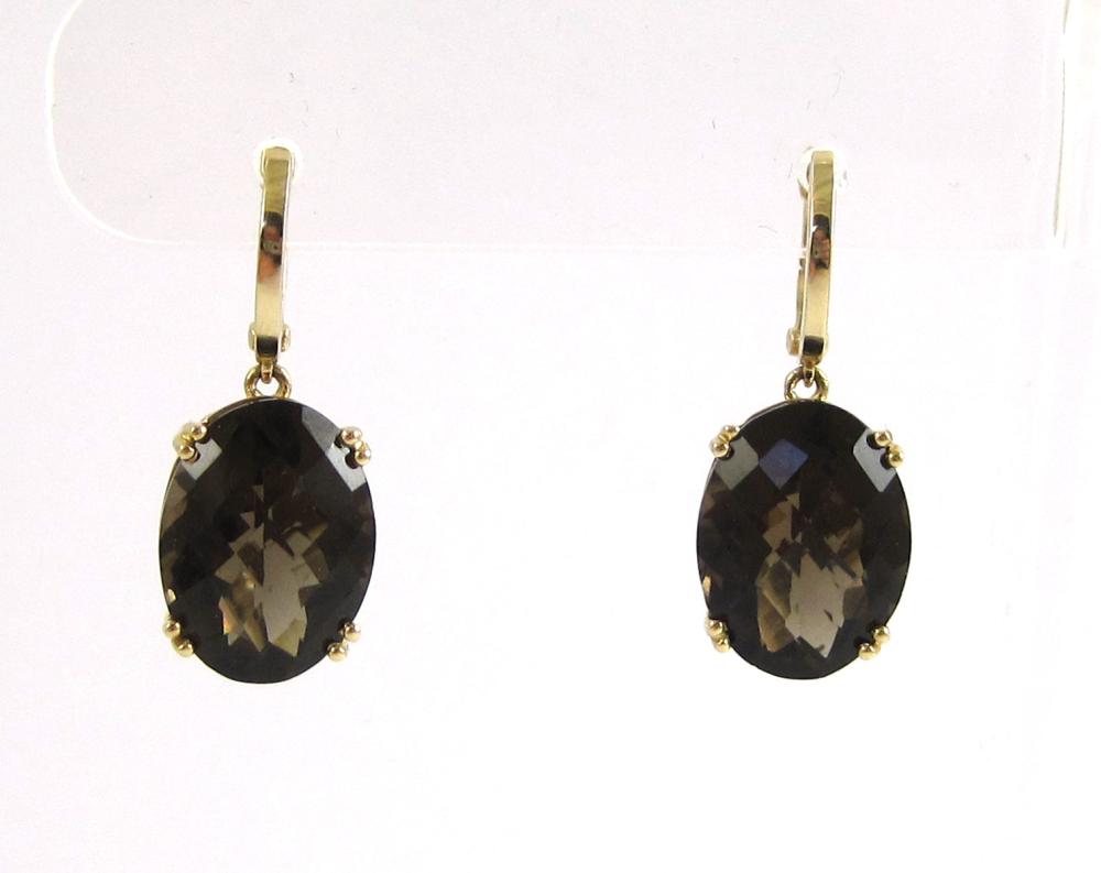 PAIR OF SMOKY QUARTZ DANGLE