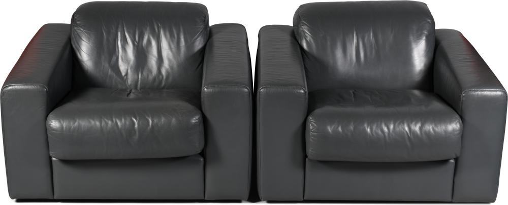 PAIR OF STENDIG LEATHER ARMCHAIRS