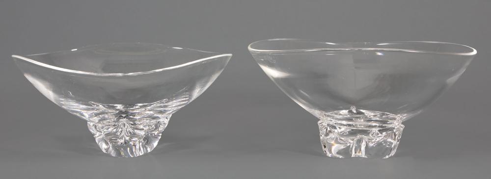 PAIR OF STEUBEN GLASS "TRILLIUM"
