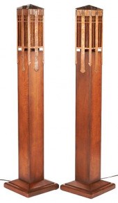 PAIR OF STICKLEY NEWEL POST FL