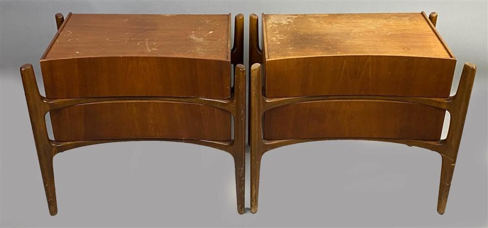 PAIR OF SWEDISH WILLIAM HINN