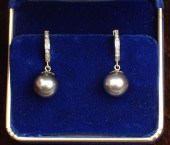 PAIR OF TAHITIAN PEARL AND DIA
