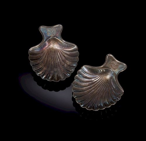PAIR OF TIFFANY & CO NUT DISHES,