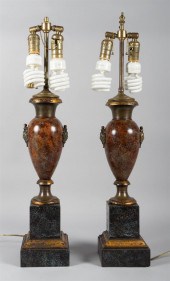 PAIR OF TOLE PEINTE TABLE LAMP