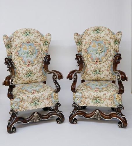 PAIR OF VENETIAN STYLE SEASHELL AND