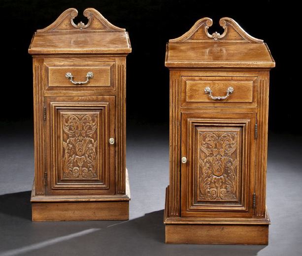 Pair of Victorian-Style Oak Bedside