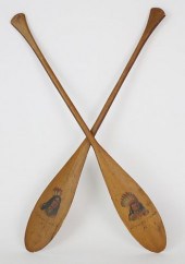 PAIR OF VINTAGE 1920S CARVED S