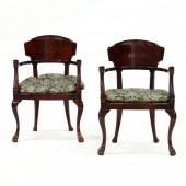 PAIR OF VINTAGE CARVED MAHOGAN