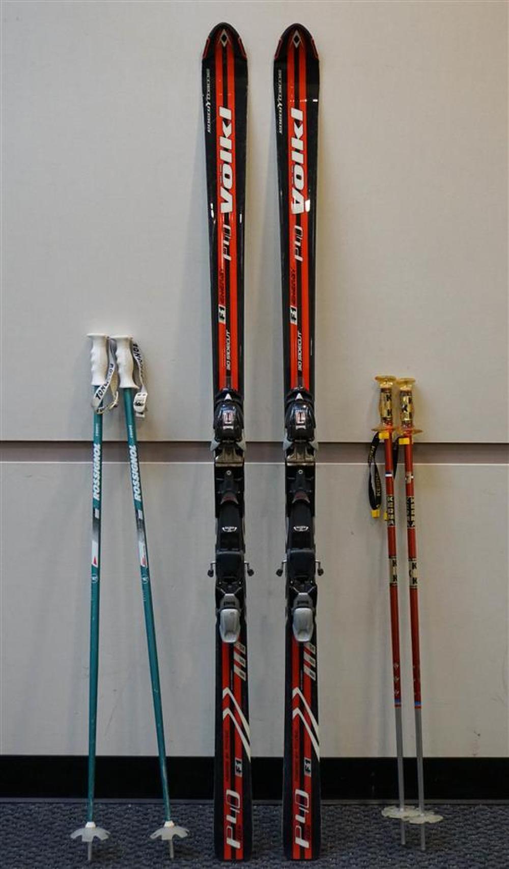 PAIR OF VöLKI P4D SKIS AND TWO