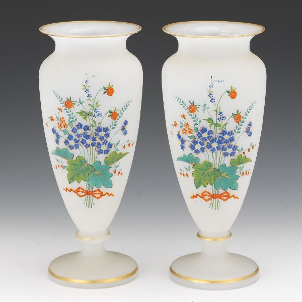 PAIR OF WHITE GLASS FLORAL VASES