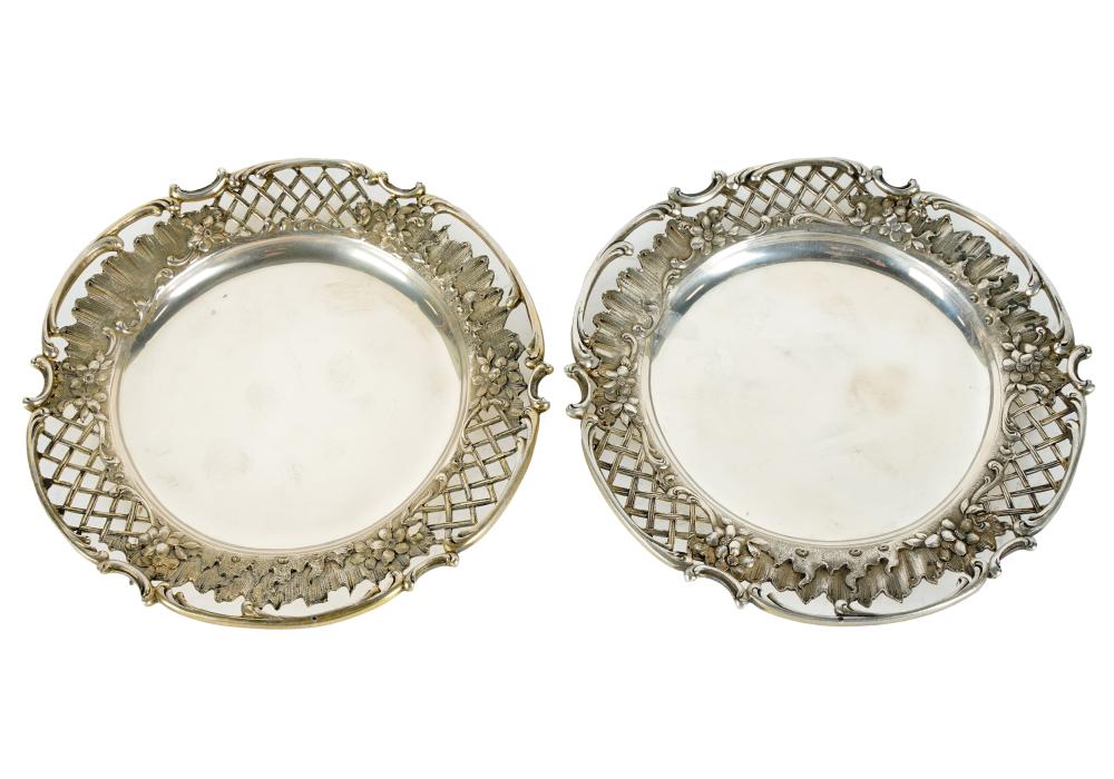 PAIR OF WOLFERS FRERES .800
