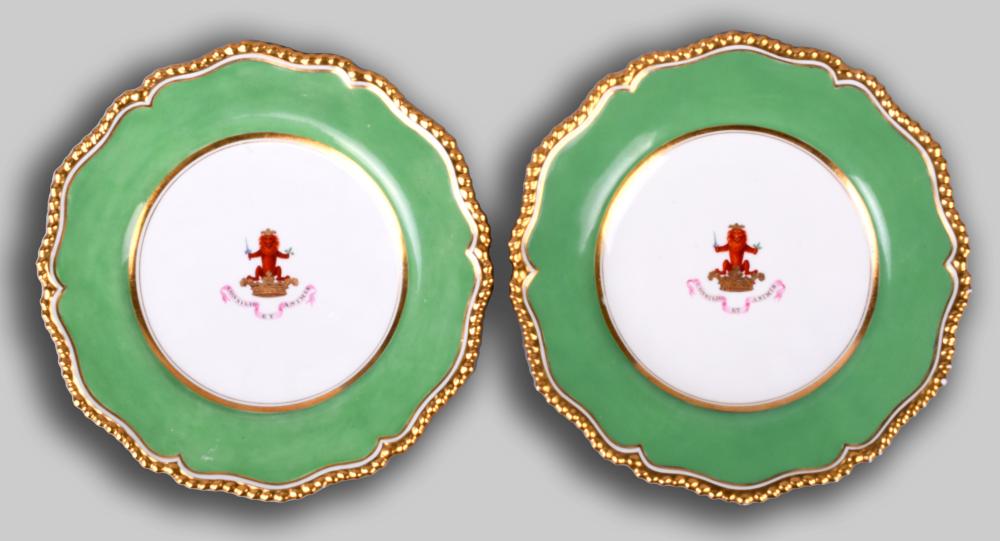 PAIR OF WORCESTER (FLIGHT, BARR &