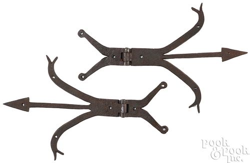 PAIR OF WROUGHT IRON SPEARPOINT