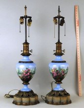 PAIR PARIS PORCELAIN HAND PAIN