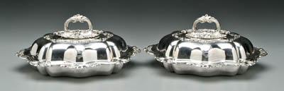 Pair plated entrée servers: oval
