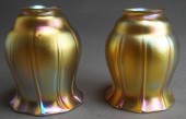 PAIR QUEZEL IRIDESCENT ART GLA