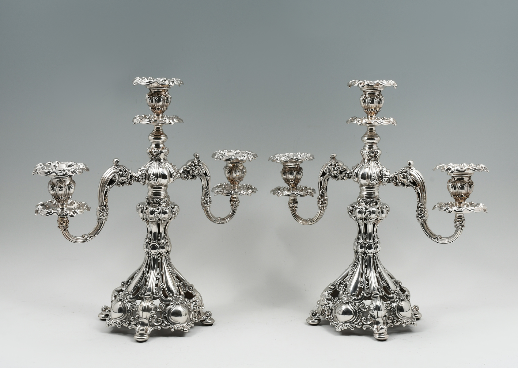 PAIR REED & BARTON #800 SILVER 3-