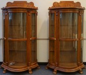 PAIR RENAISSANCE STYLE OAK SER