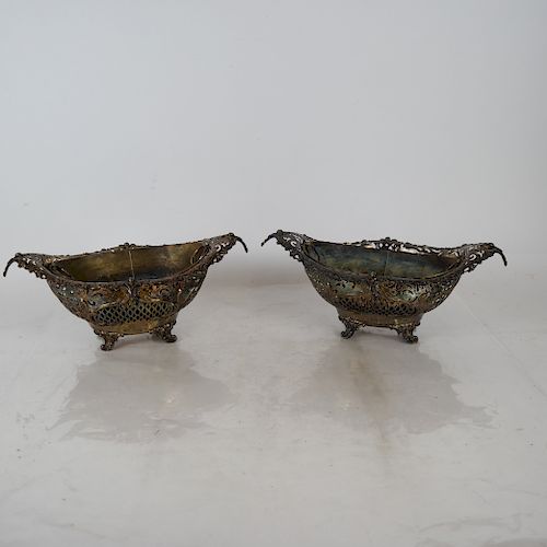 PAIR RETICULATED ELKINGTON SILVER