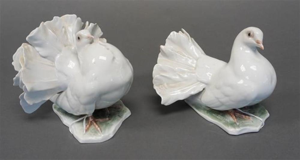 PAIR ROSENTHAL FIGURES OF DOVES, BY