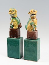 PAIR SEATED CHINESE PORCELAIN