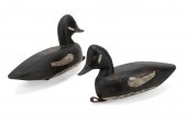 PAIR SMALL CARVED GOLDENEYE DU