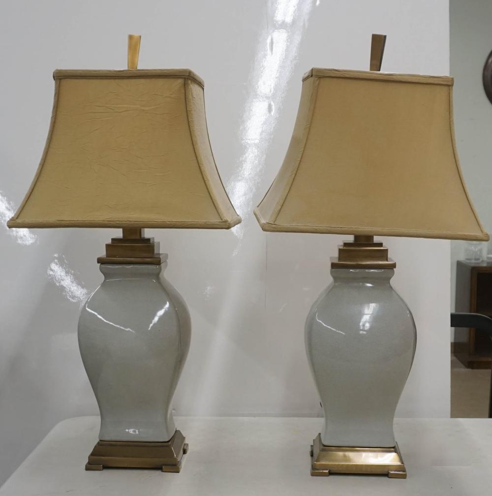 PAIR SOUTHEAST ASIAN CRACKLEWARE